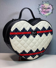 Load image into Gallery viewer, Oh Shí Heart Purse