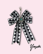 Load image into Gallery viewer, Bow Purse Charm
