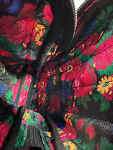Load image into Gallery viewer, Simple Crossbody Purse- B&amp;R NB
