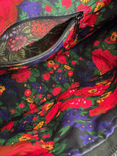 Load image into Gallery viewer, Berries Crescent Bag
