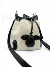 Load image into Gallery viewer, Dibé Yázhí Bucket Bag by Yazski
