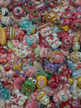 Load image into Gallery viewer, Random bag of beads
