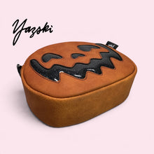 Load image into Gallery viewer, Sienna Cutsey Pumpkin Purse
