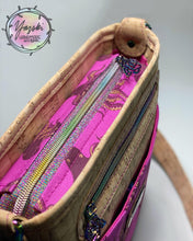 Load image into Gallery viewer, Gaia Crossbody Purse

